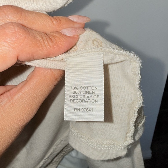 Elegant Beige Button-Front Cardigan with Sequin & Embroidered Detail - Picture 7 of 10